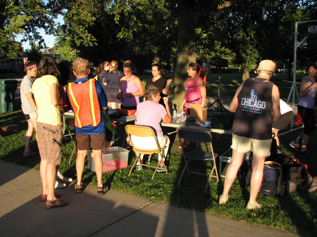 Pre-race bustle : Wednesday July 29th