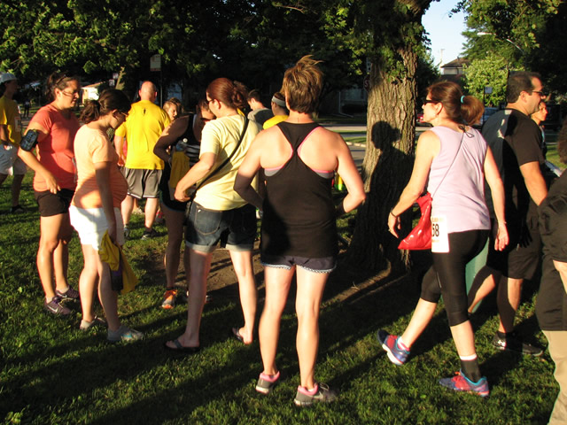 Pre-race bustle : Wednesday July 29th