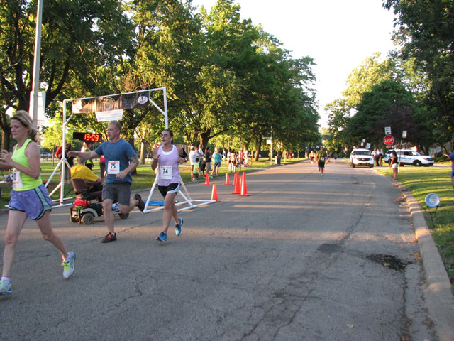 Race Action Near the Finish Area : Wednesday July 29th