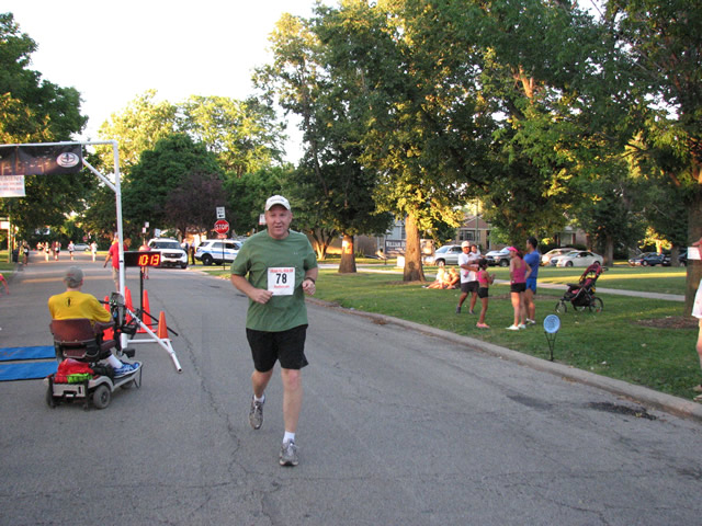 Race Action Near the Finish Area : Wednesday July 29th