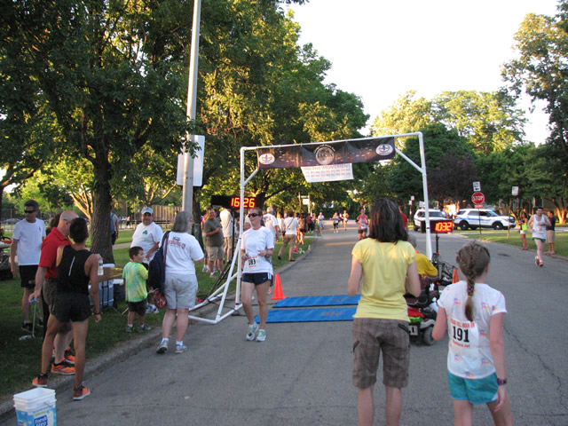 Race Action Near the Finish Area : Wednesday July 29th