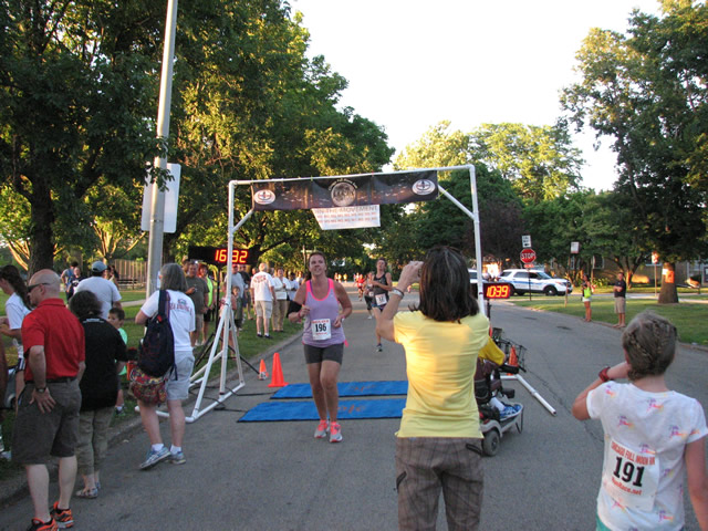 Race Action Near the Finish Area : Wednesday July 29th