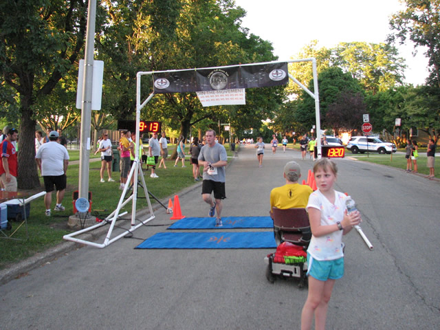 Race Action Near the Finish Area : Wednesday July 29th