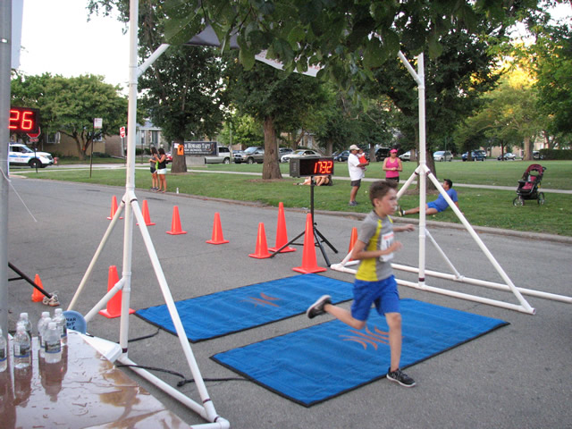 Race Action Near the Finish Area : Wednesday July 29th