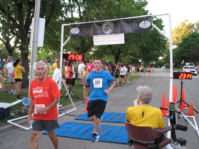 Race Action Near the Finish Area : Wednesday July 29th