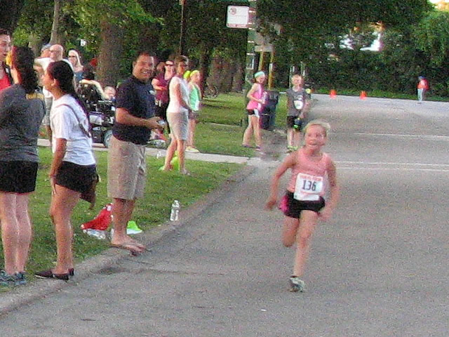 Race Action Near the Finish Area : Wednesday July 29th