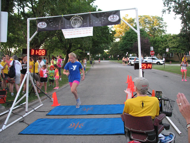 Race Action Near the Finish Area : Wednesday July 29th