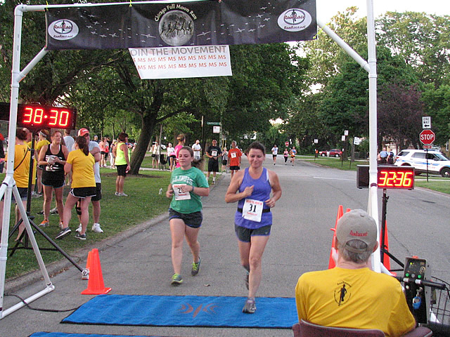 Race Action Near the Finish Area : Wednesday July 29th