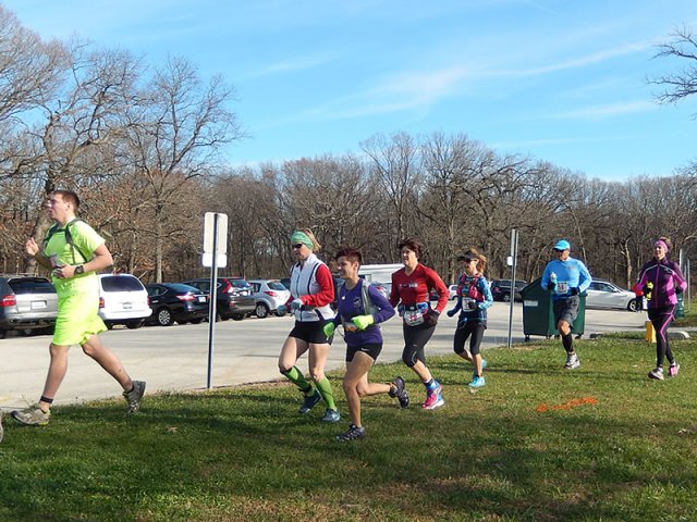 Permian Fall 25-Km Runners Starting their Parade Loop : Saturday November 14, 2015