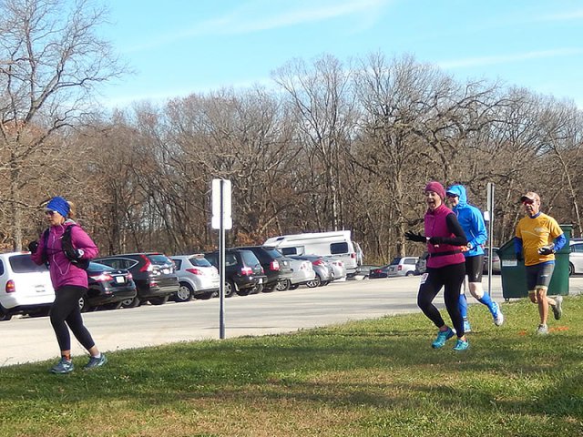 Permian Fall 25-Km Runners Starting their Parade Loop : Saturday November 14, 2015