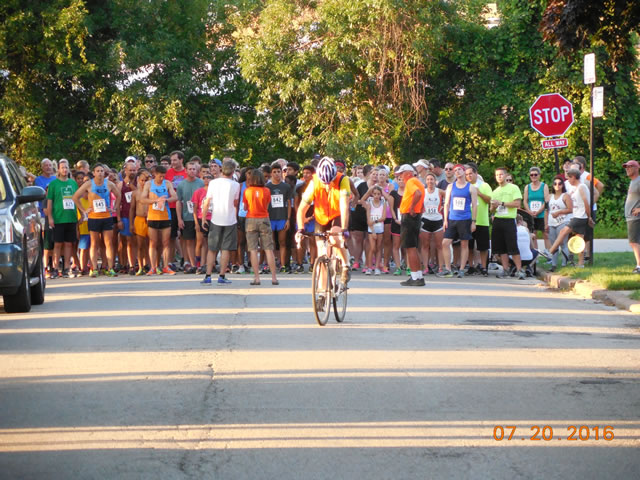 Starting line of the 5-Km featured event!