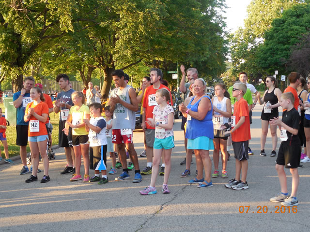 Starting line of the 1-Mile Lunar Orbit!