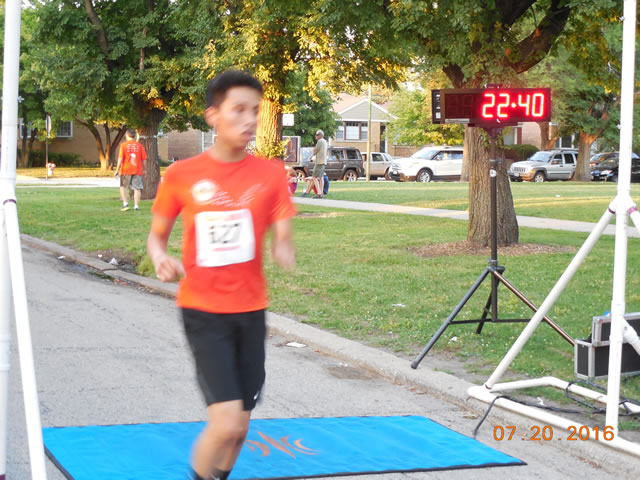 Race action from the roads of Norwood Park