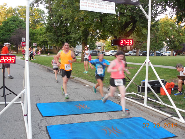 Race action from the roads of Norwood Park