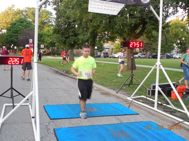 Race action from the roads of Norwood Park