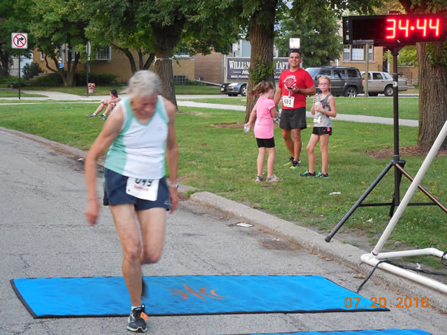Race action from the roads of Norwood Park