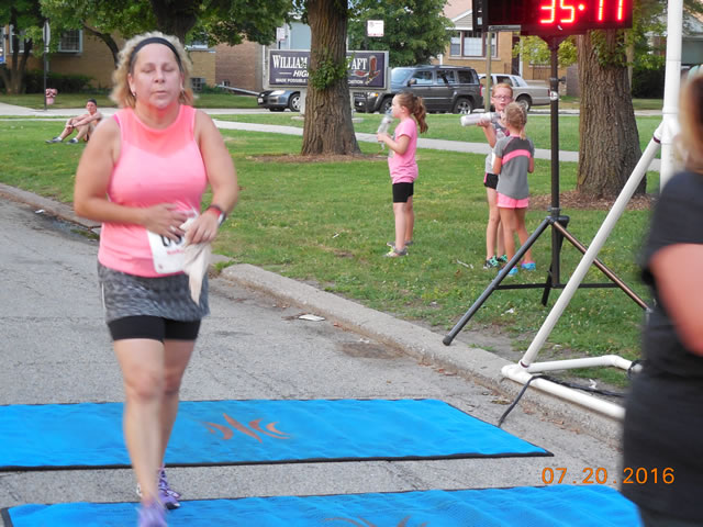 Race action from the roads of Norwood Park
