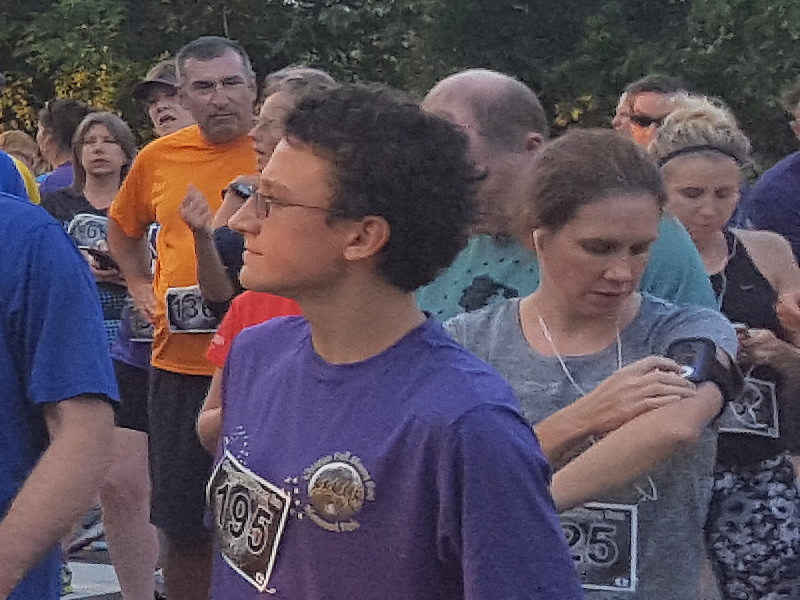 5-Km Runners Assemble at Start Line