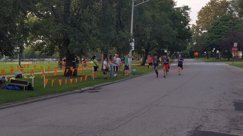 Chicago Full Moon Run Action on the Racecourse