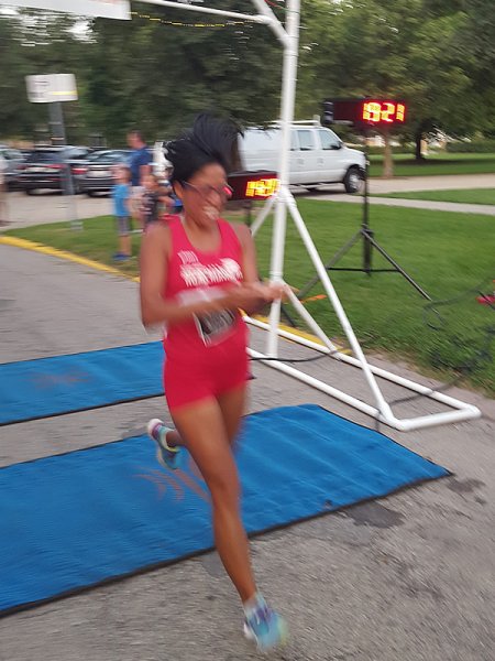 Chicago Full Moon Run Action at the Finish Line