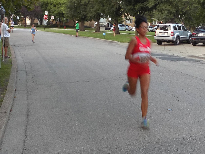 Chicago Full Moon Run Action on the Racecourse