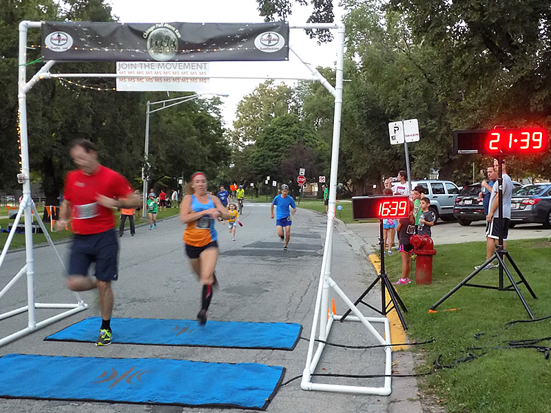 Chicago Full Moon Run Action at the Finish Line