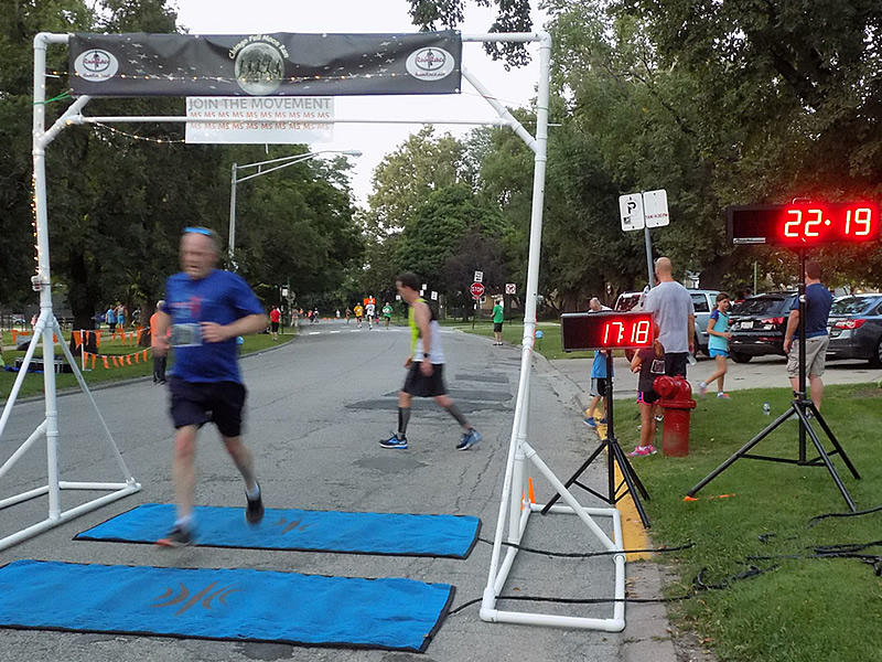 Chicago Full Moon Run Action at the Finish Line