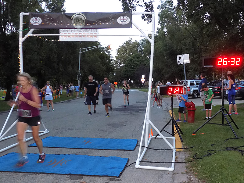 Chicago Full Moon Run Action at the Finish Line