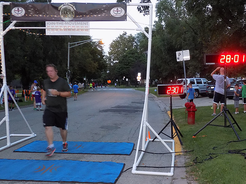 Chicago Full Moon Run Action at the Finish Line