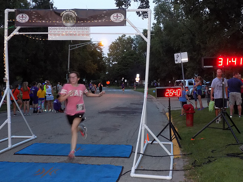 Chicago Full Moon Run Action at the Finish Line