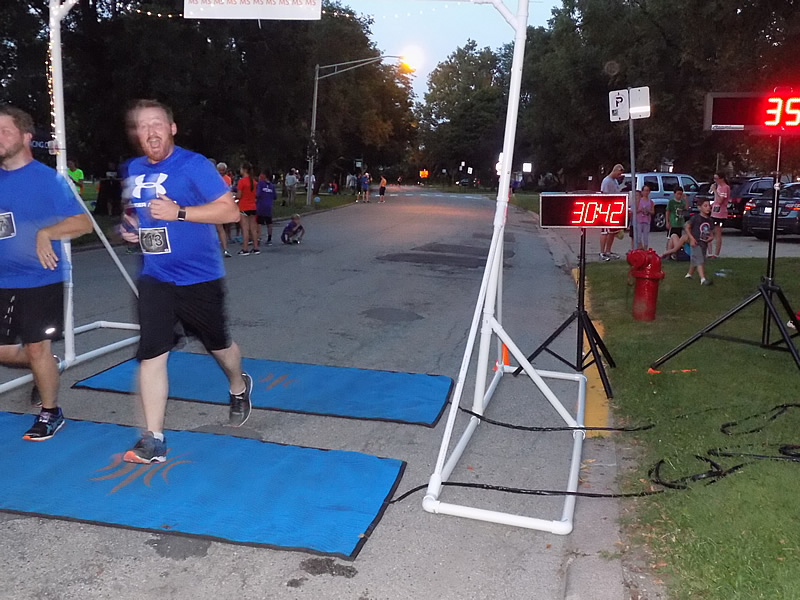 Chicago Full Moon Run Action at the Finish Line