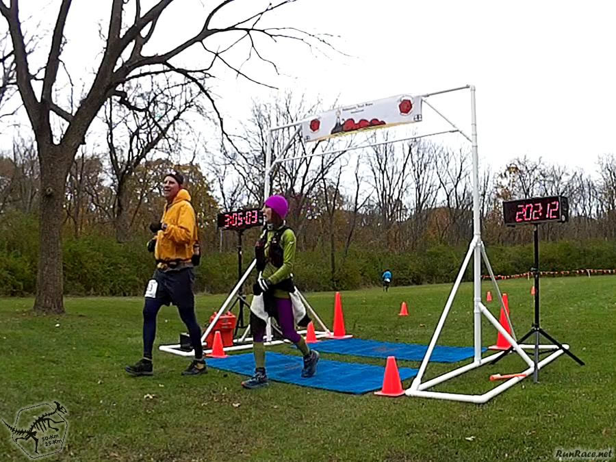 50-Km Runners Complete their First Lap