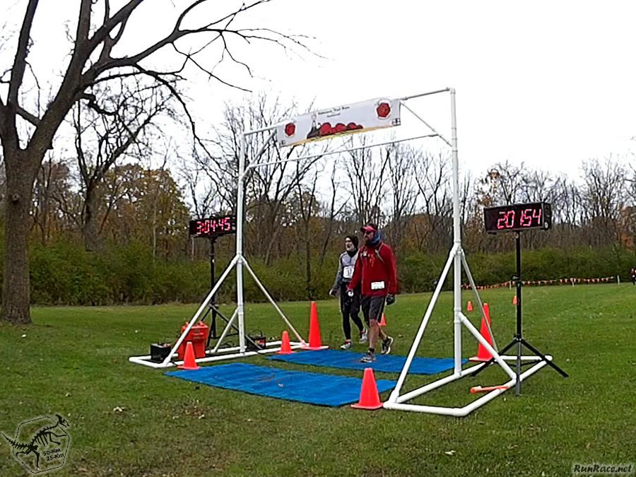 50-Km Runners Complete their First Lap