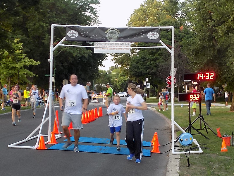 Chicago Full Moon Run Finish Area