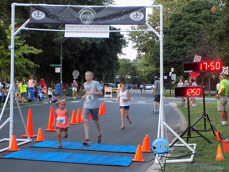Chicago Full Moon Run Finish Area