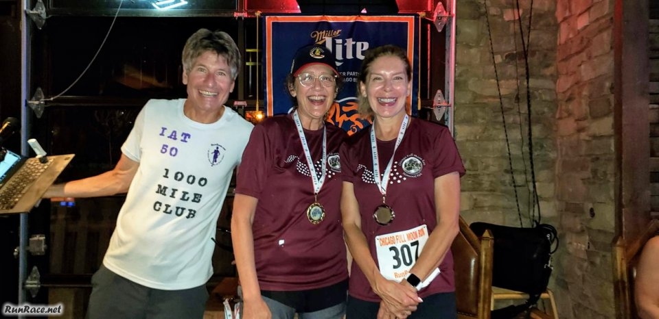 Michelle's Cell Pics : Post-race Awards at Mo Dailey's