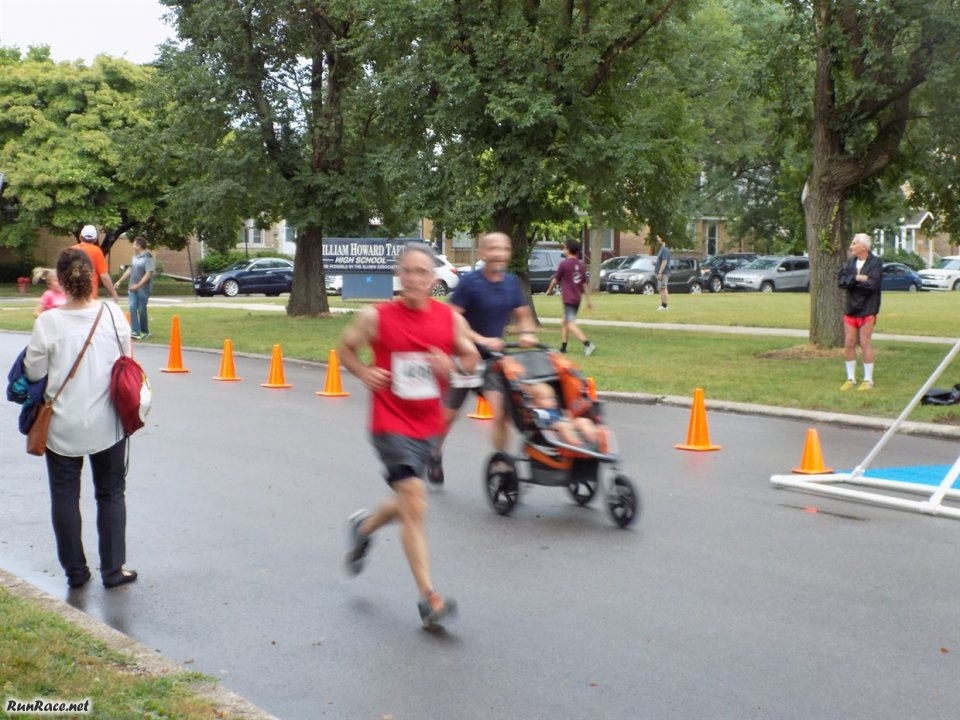 Chicago Full Moon Run : Race Action