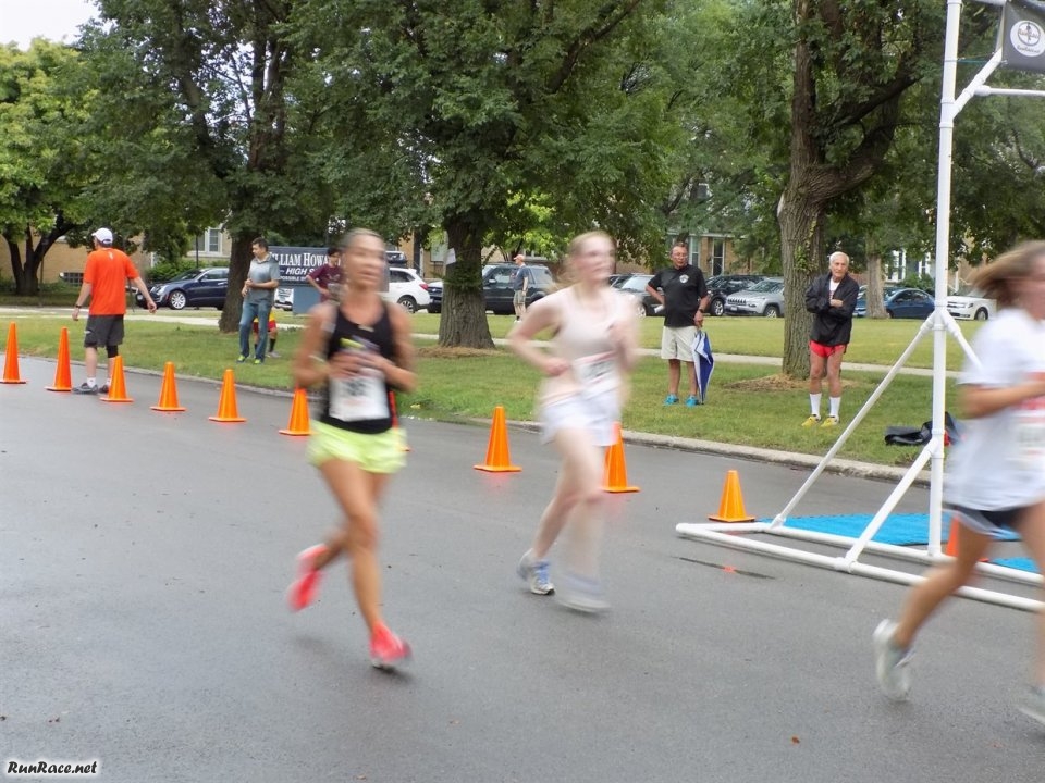 Chicago Full Moon Run : Race Action