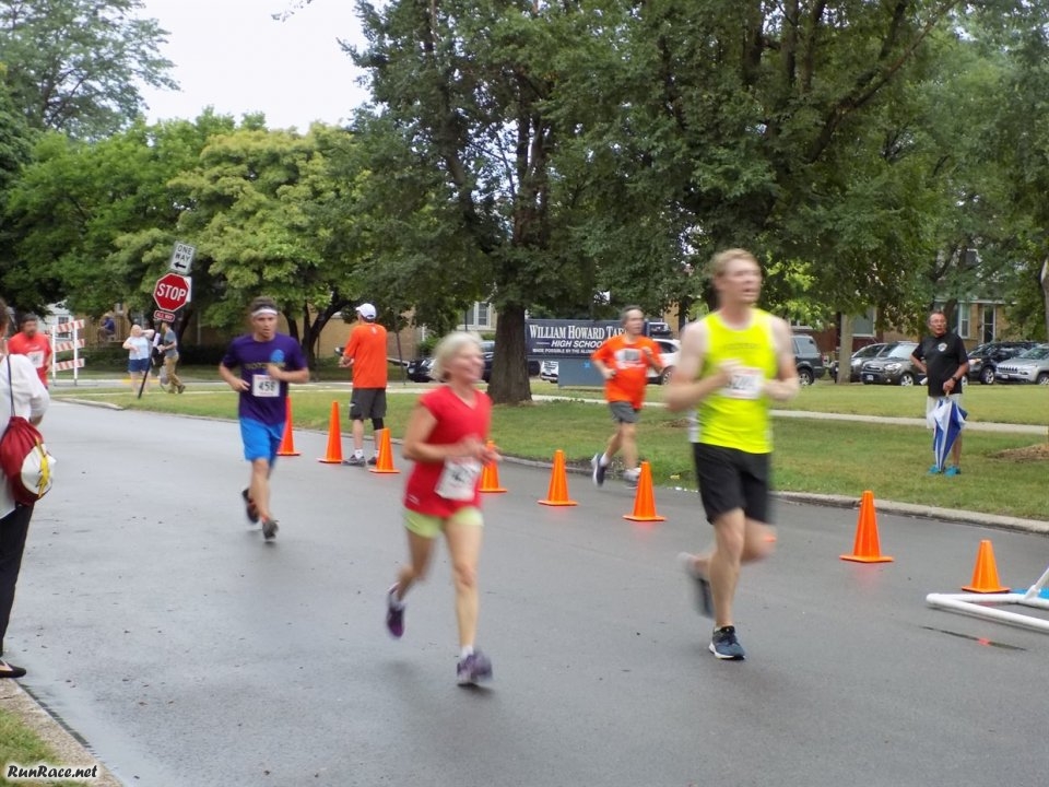 Chicago Full Moon Run : Race Action