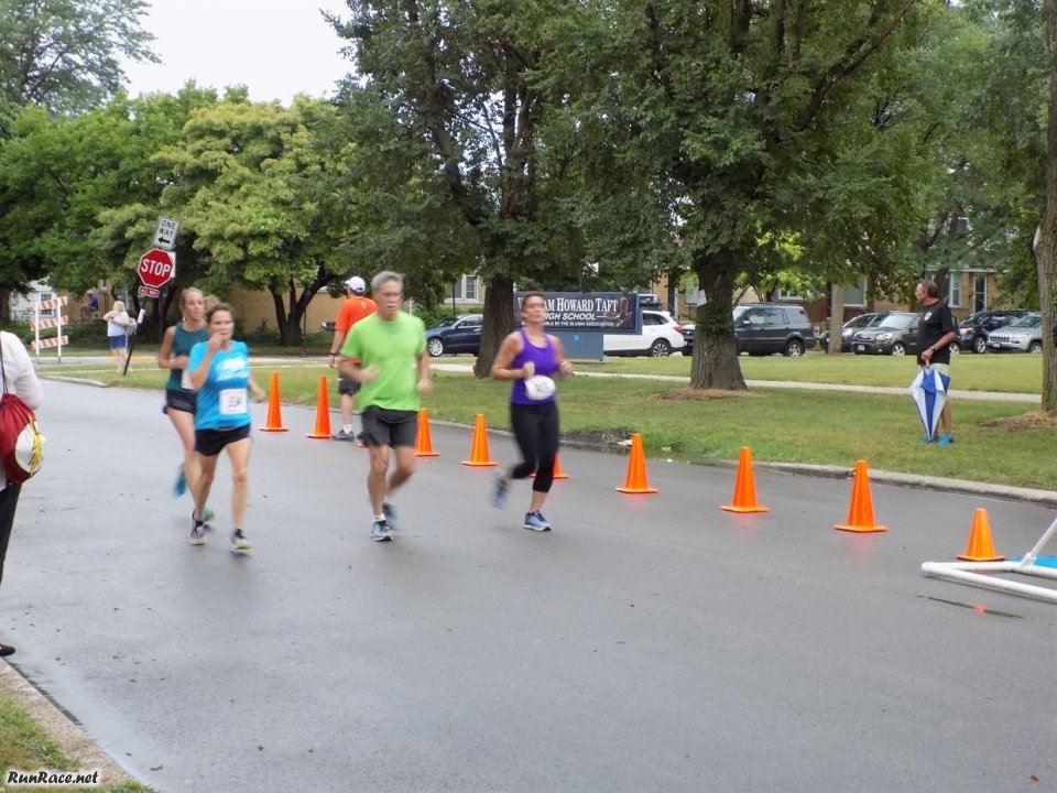 Chicago Full Moon Run : Race Action