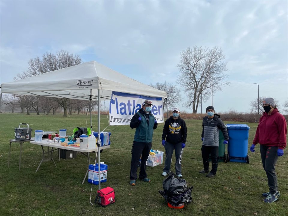 Chicago Lakefront Ultras 50K - photo: Linda Lopez