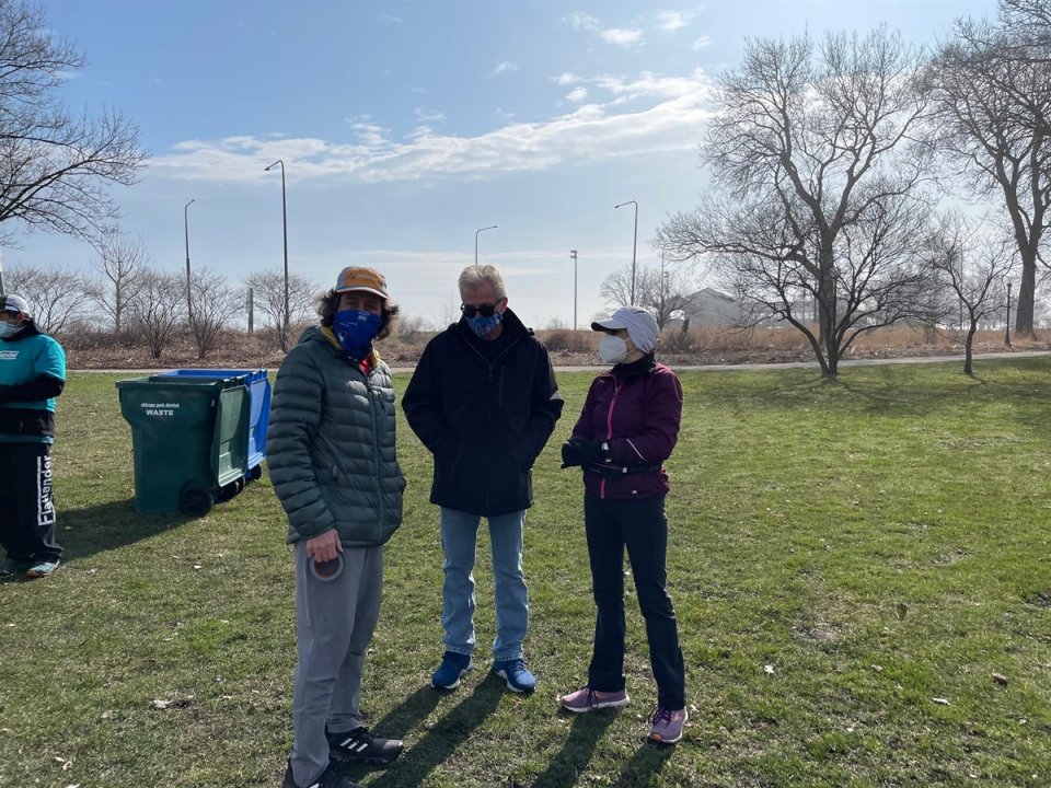 Chicago Lakefront Ultras 50K - photo: Linda Lopez
