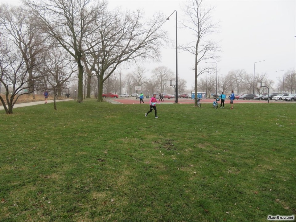 Chicago Lakefront Ultras 50K - by Bill Thom