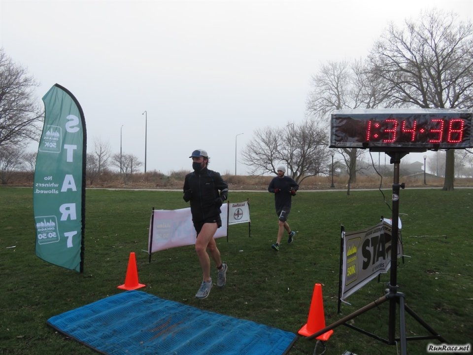 Chicago Lakefront Ultras 50K - by Bill Thom