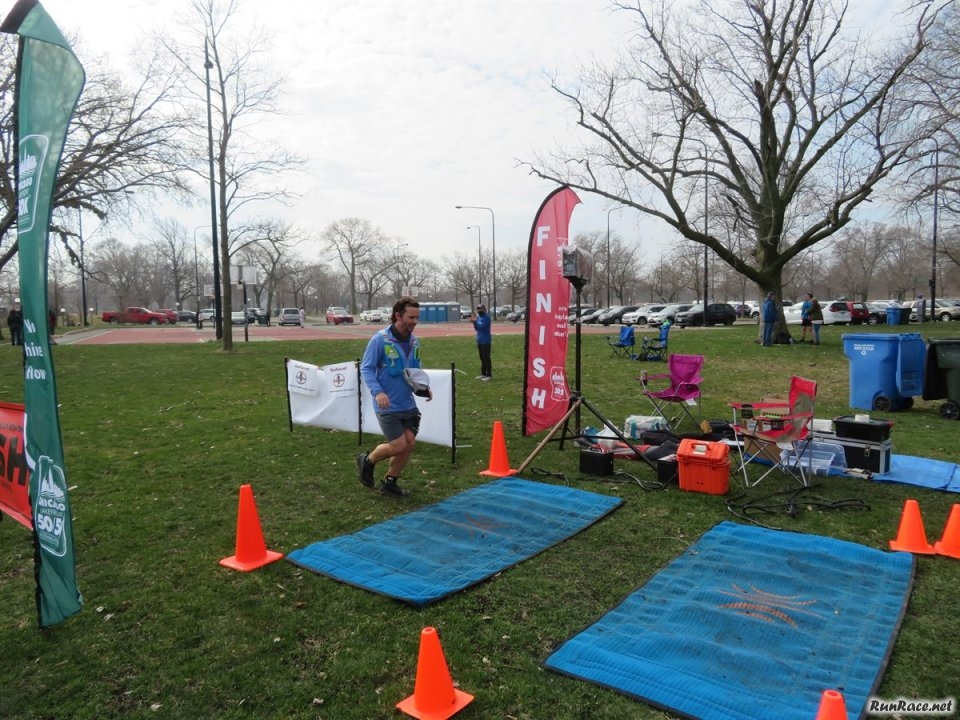 Chicago Lakefront Ultras 50K - by Bill Thom