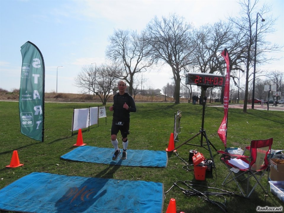 Chicago Lakefront Ultras 50K - by Bill Thom