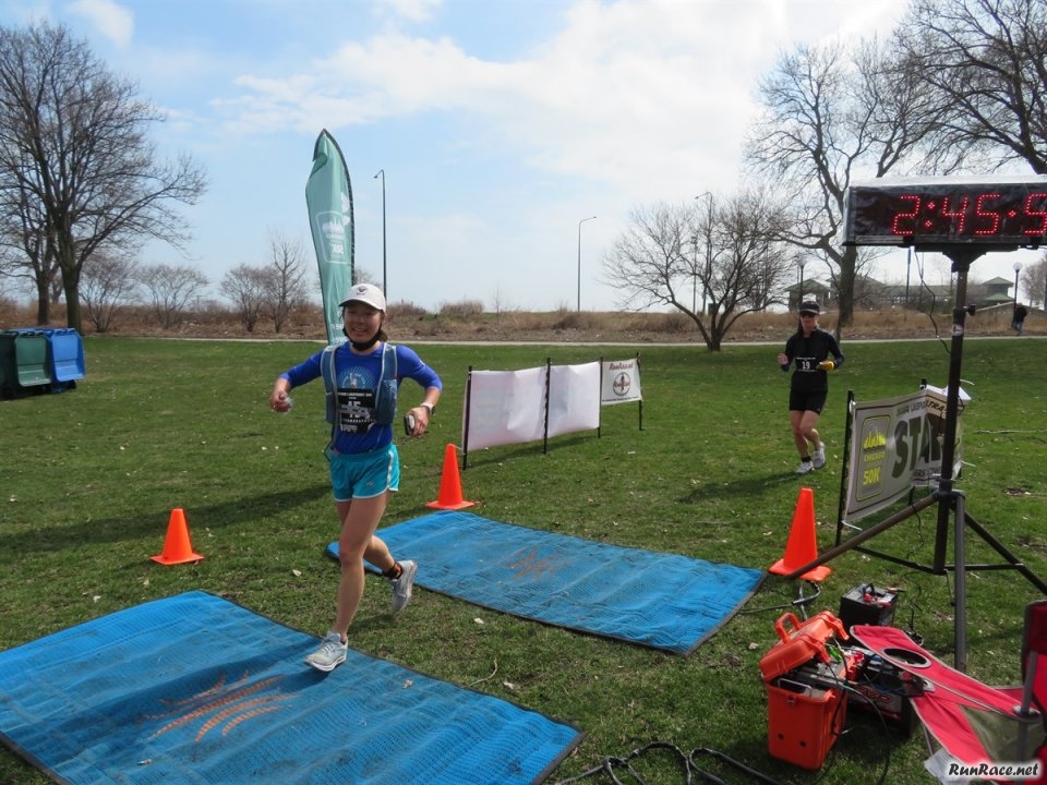 Chicago Lakefront Ultras 50K - by Bill Thom