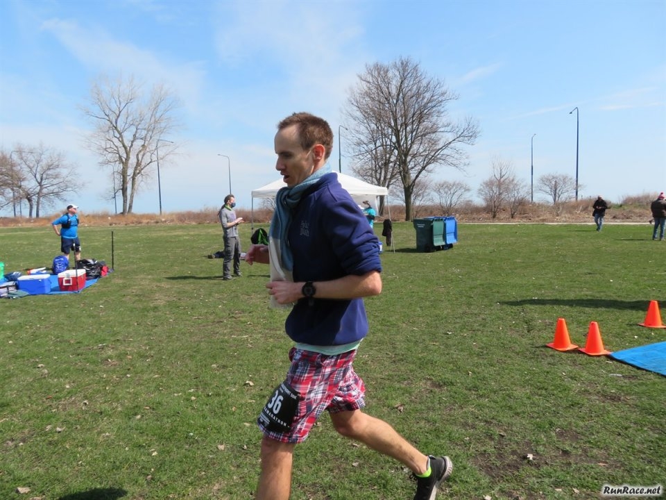 Chicago Lakefront Ultras 50K - by Bill Thom