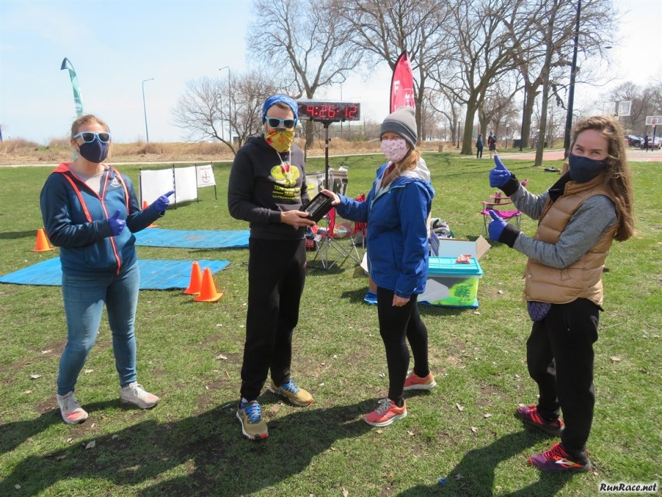 Chicago Lakefront Ultras 50K - by Bill Thom