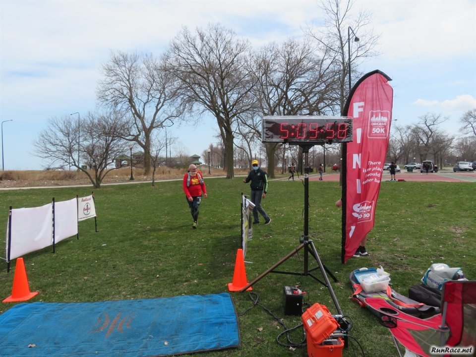 Chicago Lakefront Ultras 50K - by Bill Thom